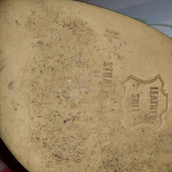 Stuart Weitzman heels - Picture 11 of 12